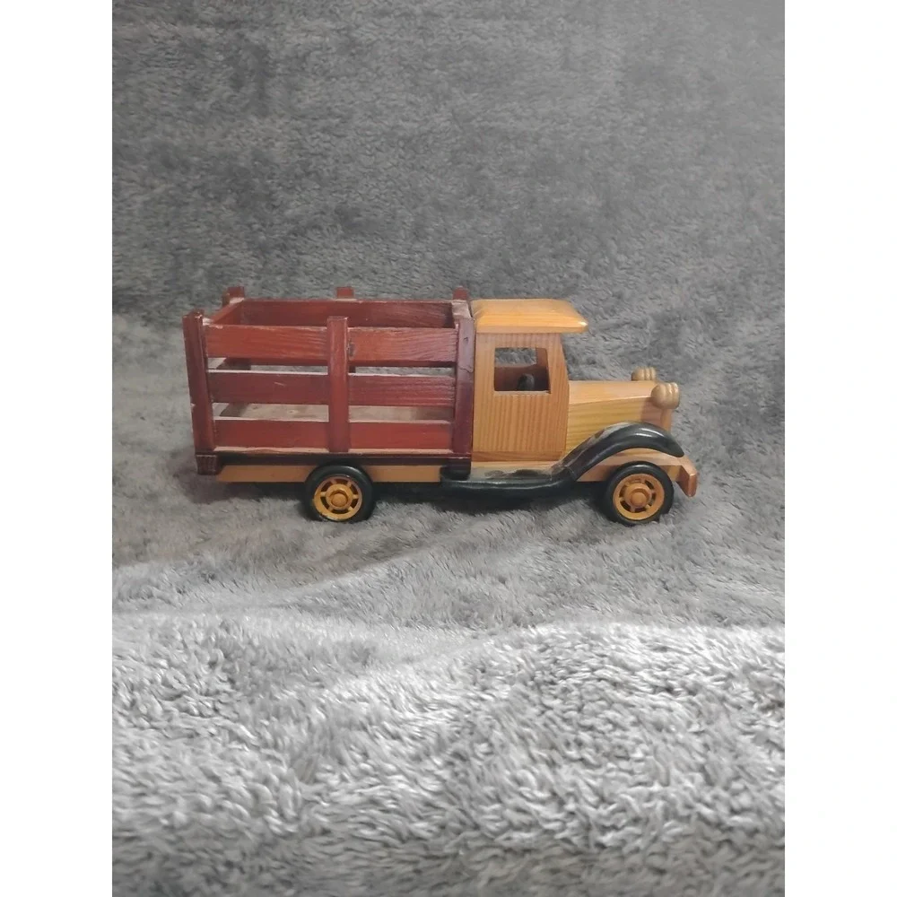 Vintage Style Delivery Brown Truck W Dark Brown Stack Bed